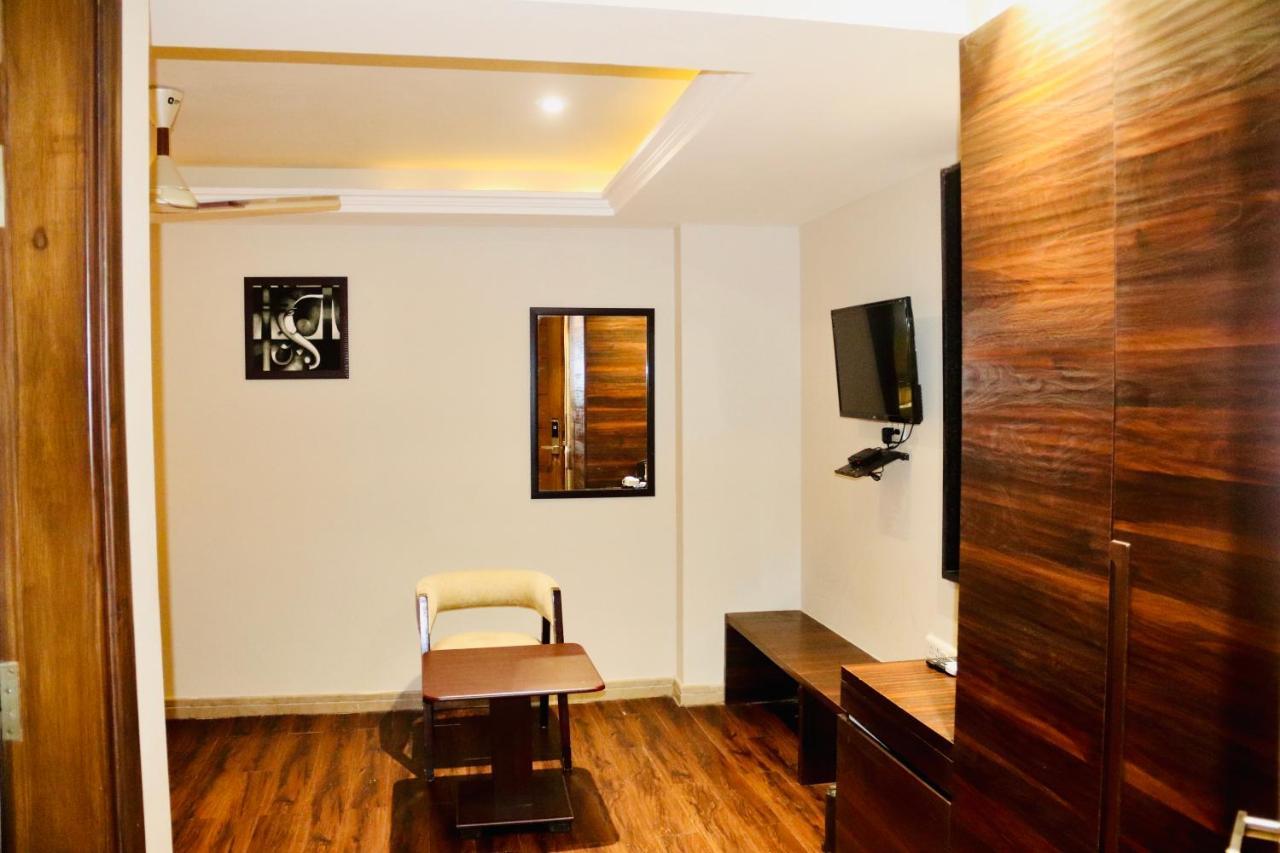 Hotel Magic Tree Karol Bagh Metro Station New Delhi Extérieur photo