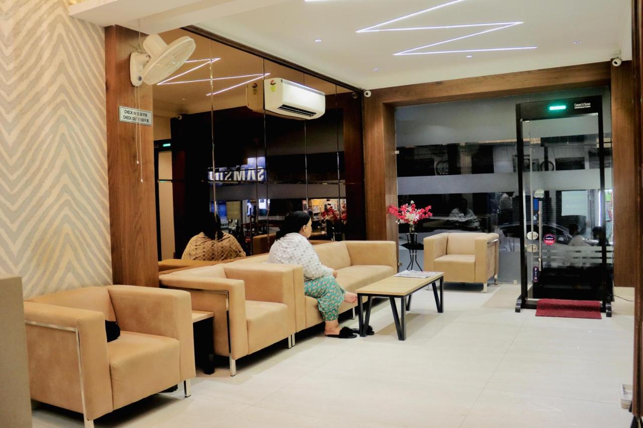 Hotel Magic Tree Karol Bagh Metro Station New Delhi Extérieur photo