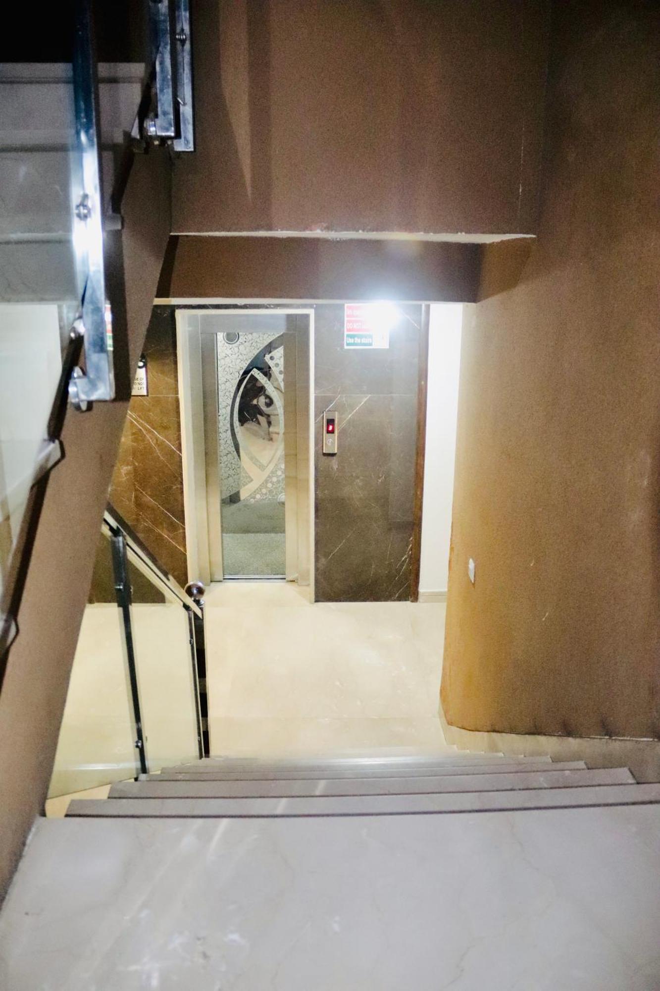 Hotel Magic Tree Karol Bagh Metro Station New Delhi Extérieur photo