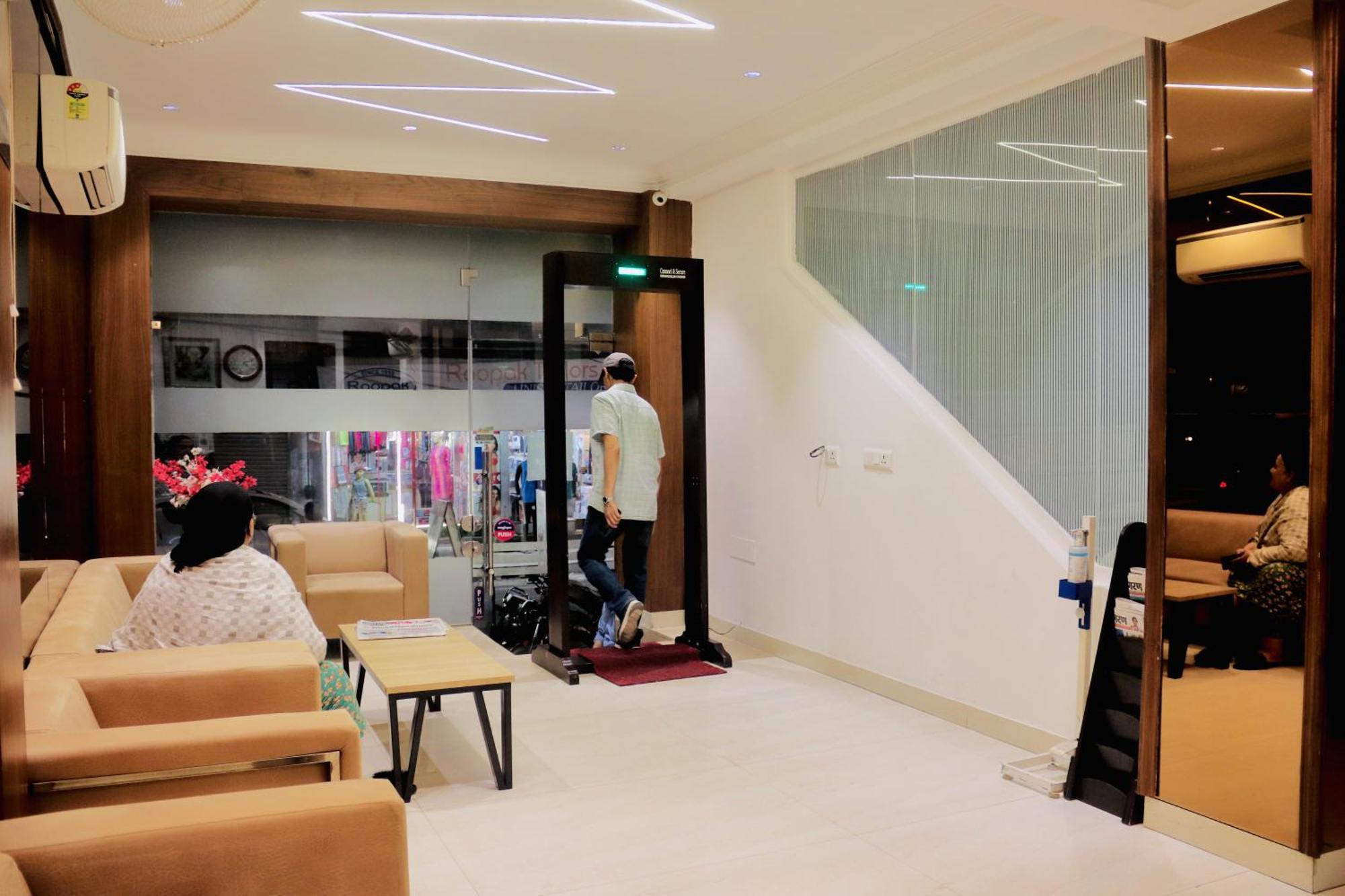 Hotel Magic Tree Karol Bagh Metro Station New Delhi Extérieur photo